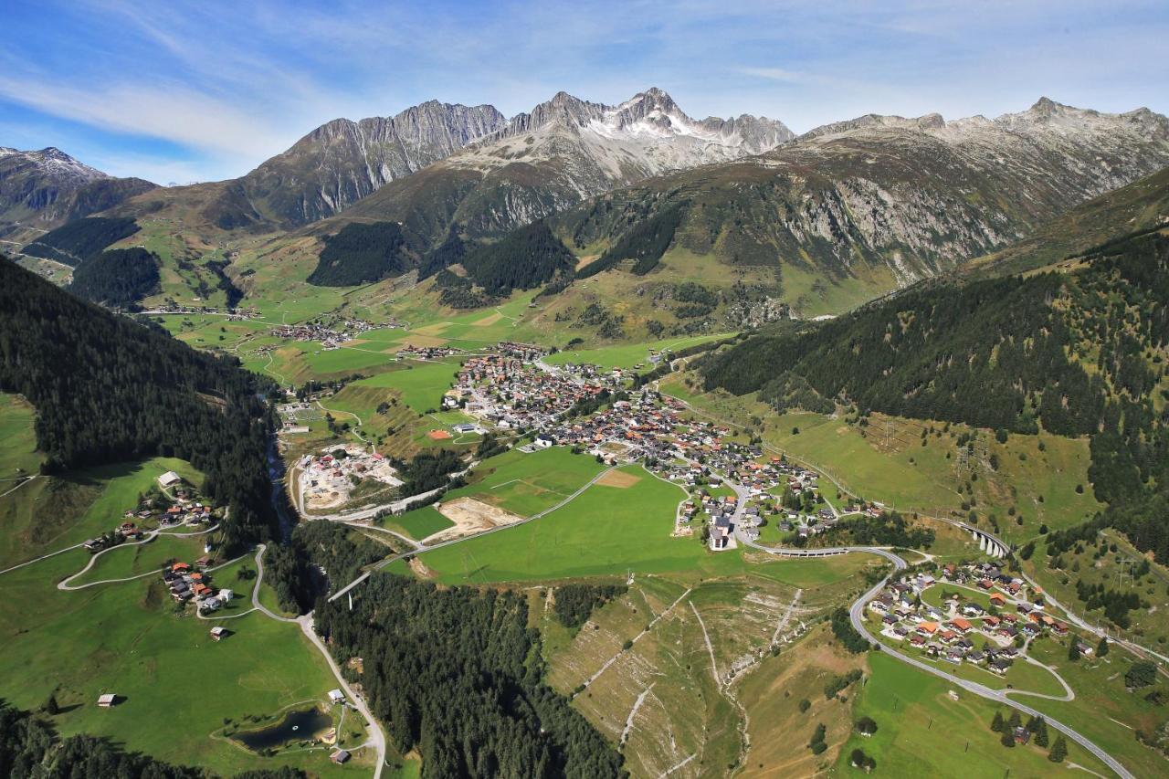 Ferienwohnung Casa Ursina Sedrun Luaran gambar